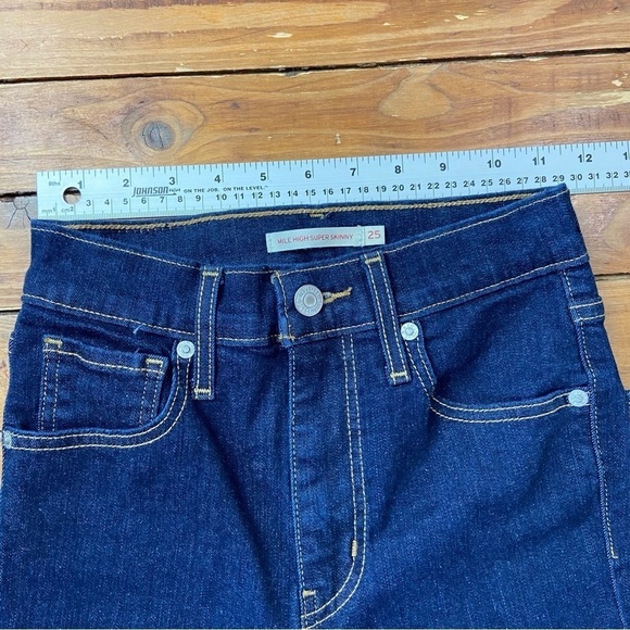 LEVIS Mile high super skinny dark blue size 25 stretchy denim - Picture 6 of 11